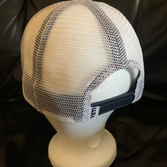 YETI SnapBack Trucker Hat - Picture 2 of 4
